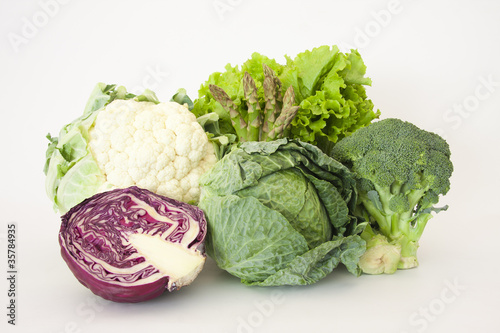vegetales y hortalizas frescas variadas de la dieta sana