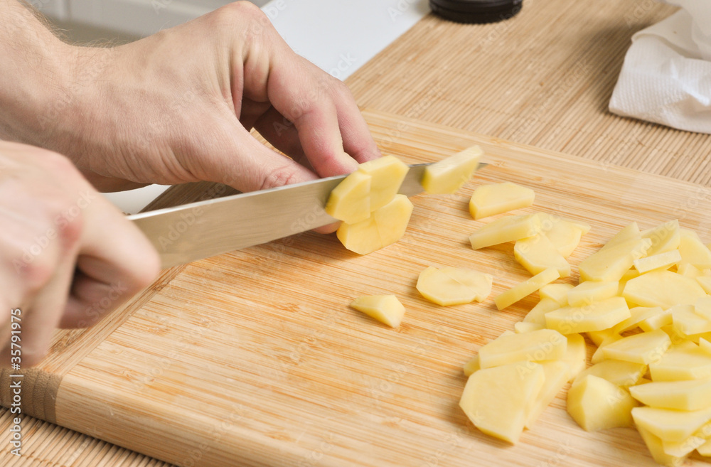 Kartoffeln richtig kochen und vorbereiten Kartoffeln richtig kochen und vorbereiten