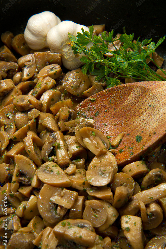 Fototapeta premium funghi trifolati