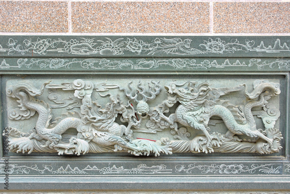 Xiamen Tianzhuyan temple granite dragon