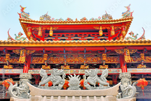 Xiamen Tianzhuyan temple facade photo