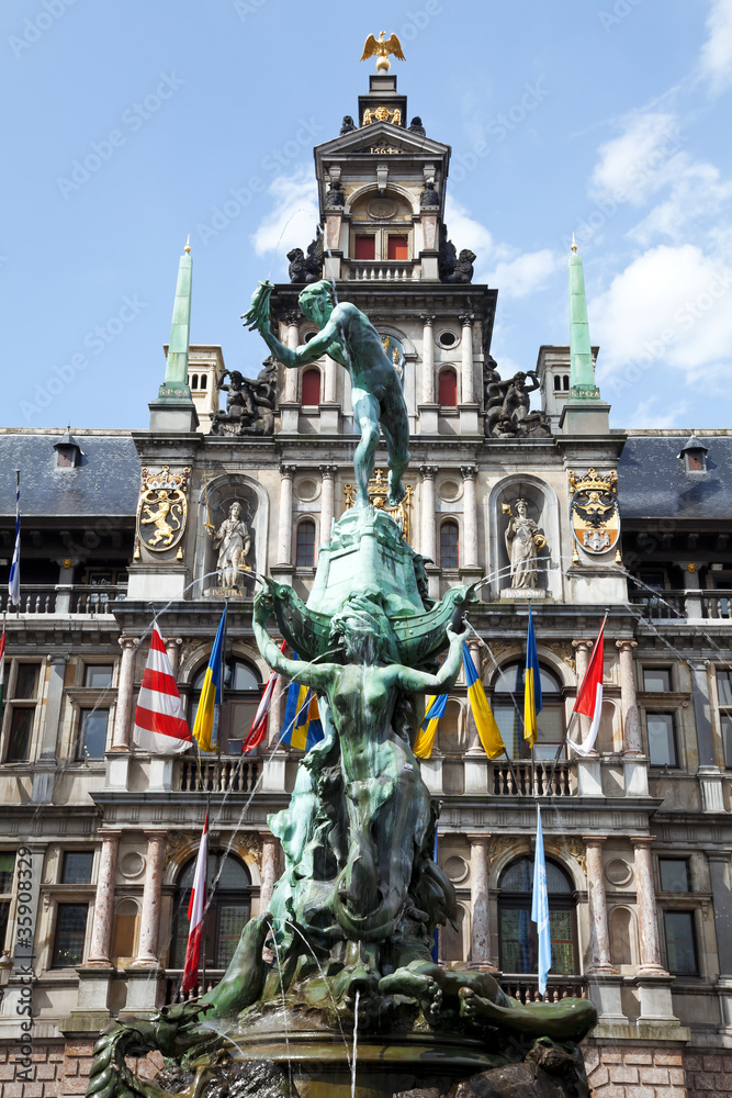 Obraz premium fountain in Antwerp
