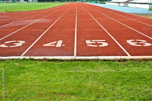 Running Track With Numbered Lanes