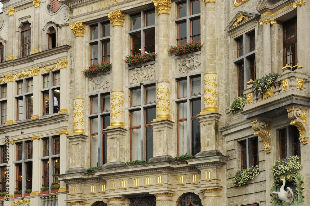 grand place windows, brussels