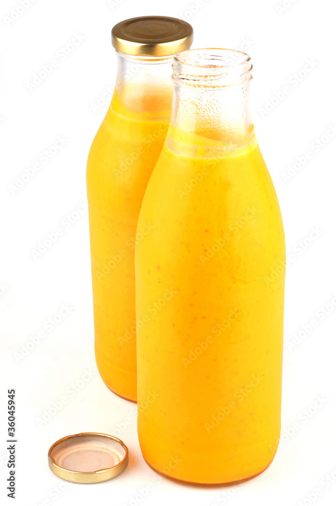 Soupe de carottes et de potimarrons en bouteille Soupe de carottes et de potimarrons en bouteille