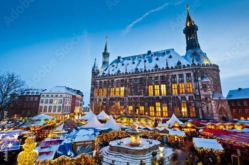 Aachener Weihnachtsmarkt photo