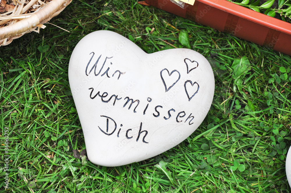 Grabschmuck Herz Aus Stein - 'Wir Vermissen Dich' & 'Für Immer Im Herzen' | 12x12,5x2 Cm