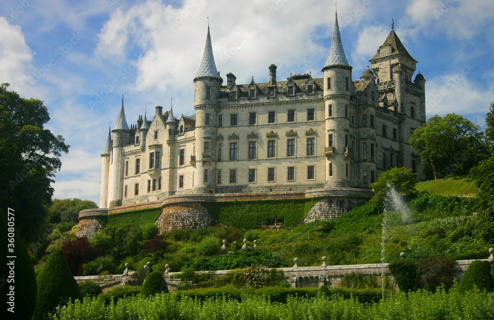 Dunrobin castle in Scotland