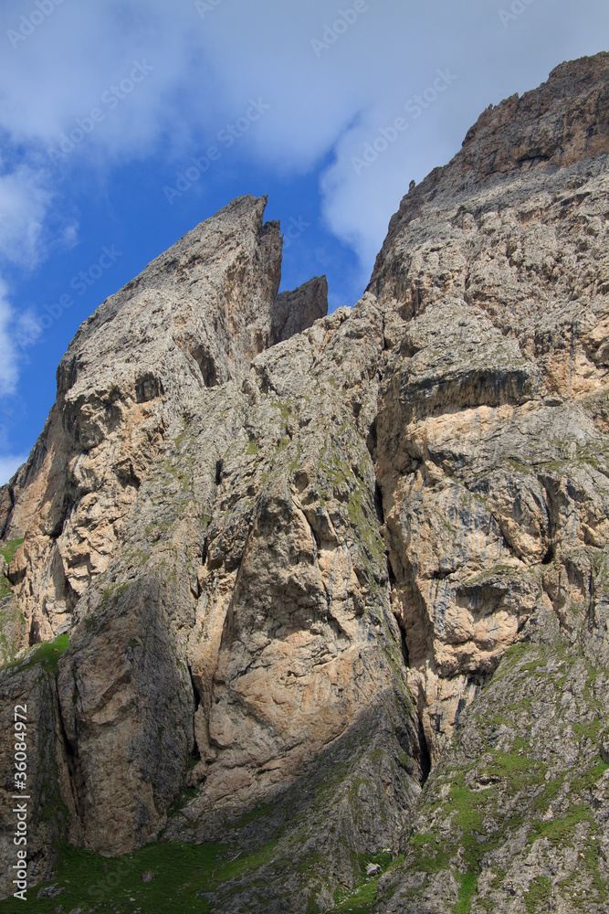 parete di roccia in Vallunga (Val Gardena)