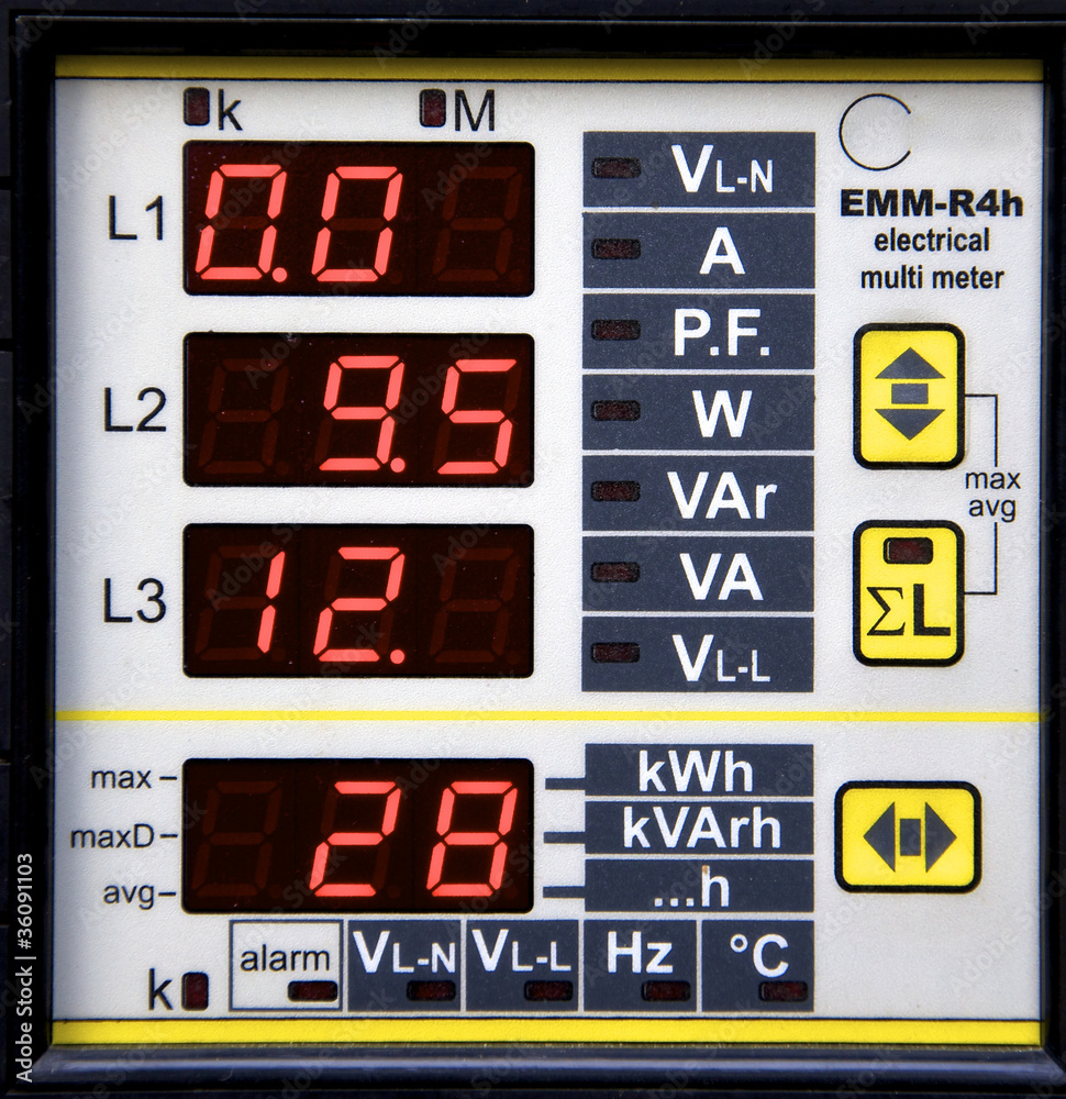 Fototapeta premium Digitales Strommessgerät dient zur Messung der elektrischen Werte