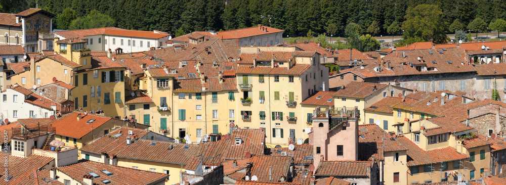 Lucca Panorama von oben Toskana