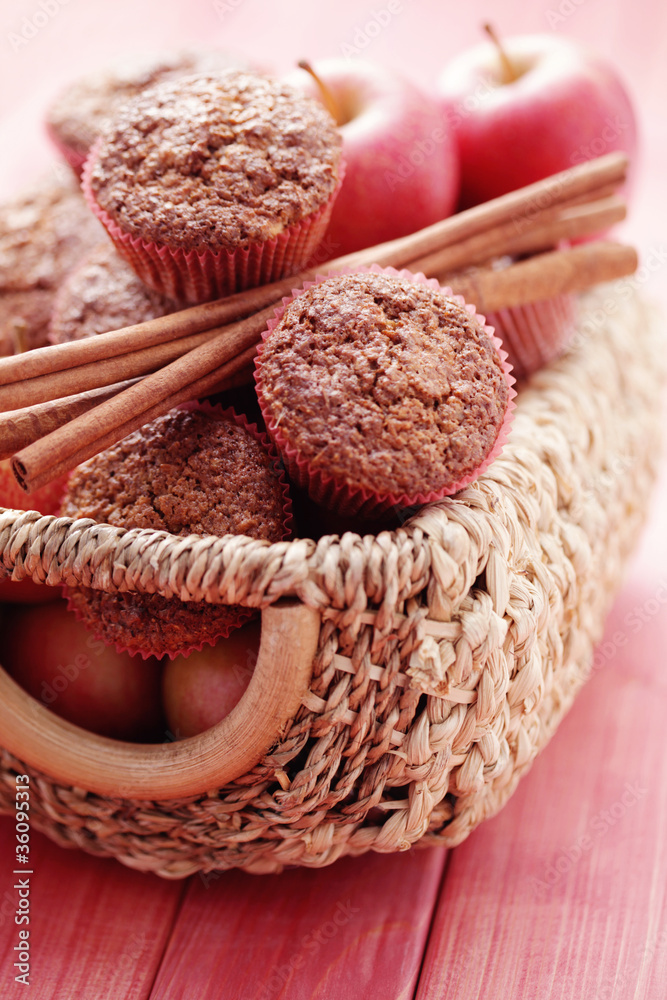 muffins with apple muffins with apple