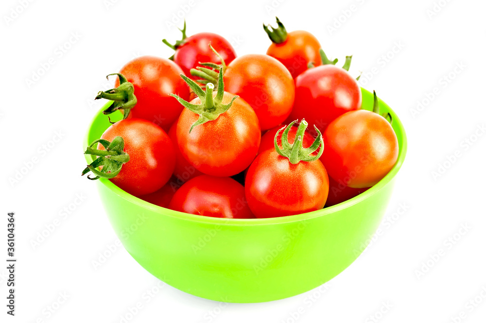 Tomatoes in green bowl