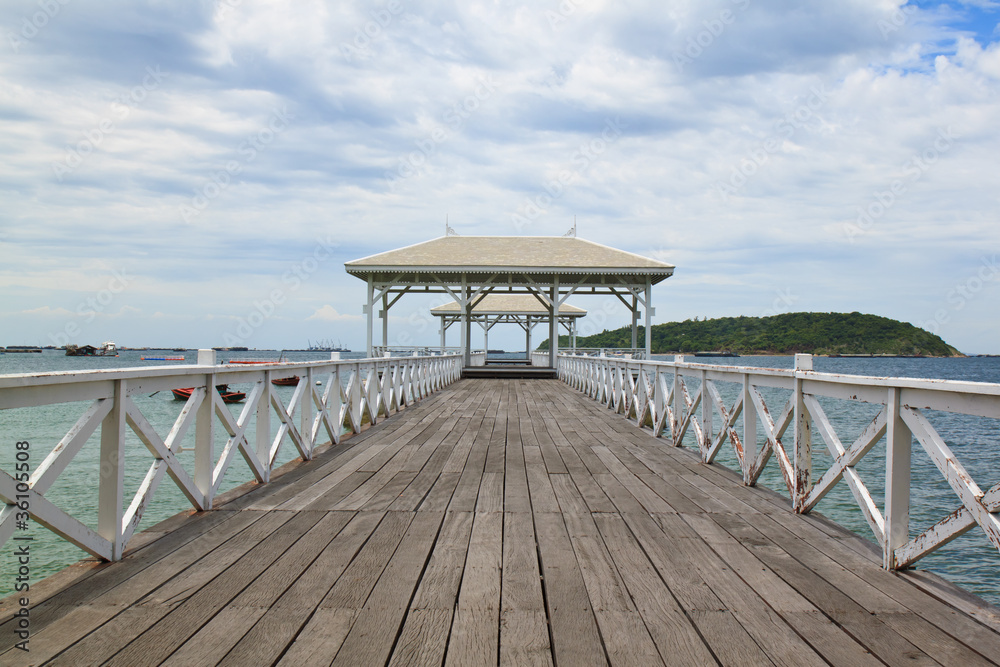 Asdang Bridge at sichang island