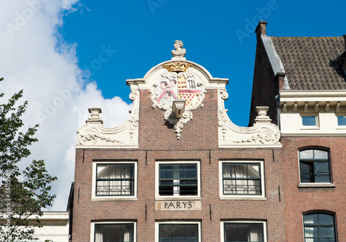 typical amsterdam house