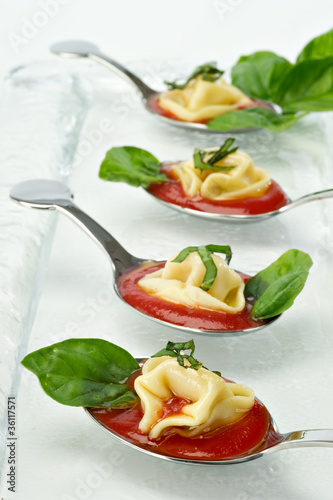 Canvas Print Tortellini tasting spoons appetizer