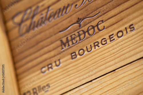 Tableau sur toile Vin, millésime, château, œnologie, Médoc, cave