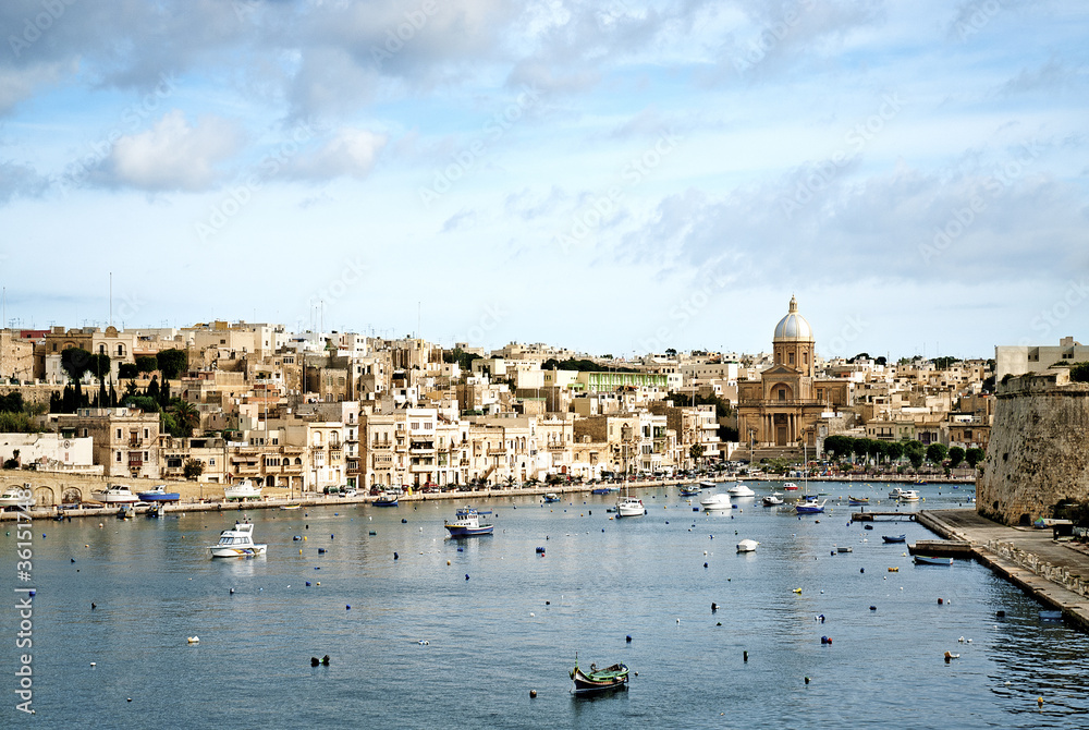 Fototapeta premium view valetta old town in malta