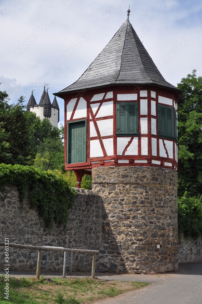 Turm der Stadtmauer in Hanau-Steinheim