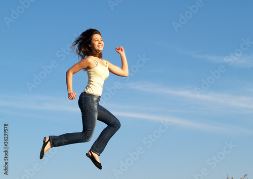 Fototapeta Naklejka Na Ścianę i Meble -  jumping