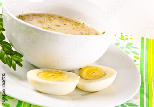 Zurek ist eine herzhafte Polnische Suppe