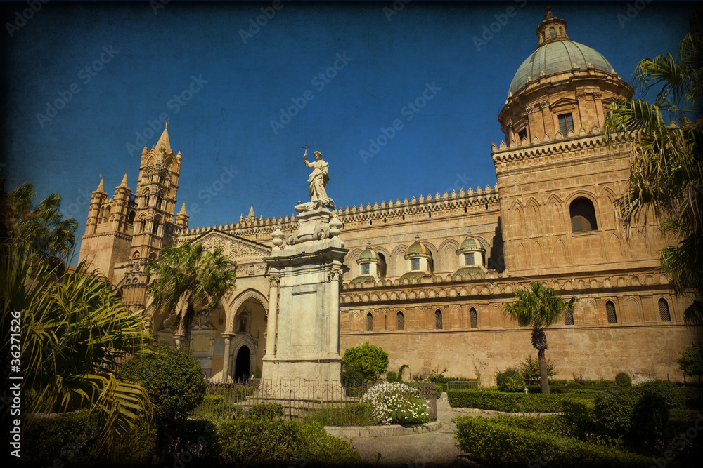 La Cattedrale di Palermo, texture retro