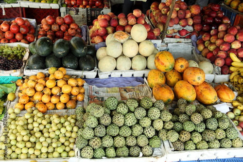 Fototapeta Naklejka Na Ścianę i Meble -  A fruit shop display in India