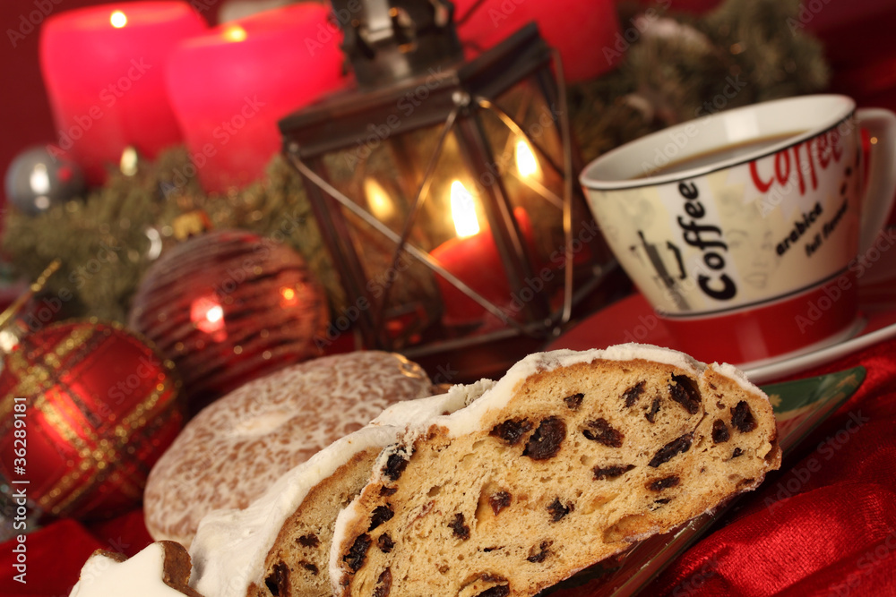 Fototapeta premium Christstollen zum Kafee