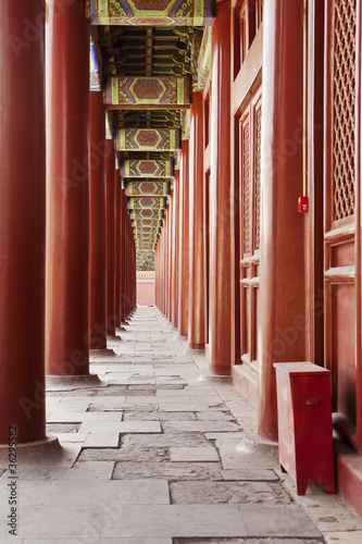 Taimiao Ancestral Temple Colonnade © searagen