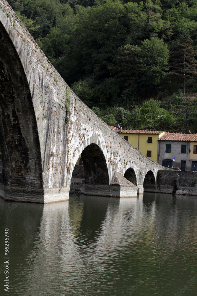 Ponte della Maddalena across the Serchio. Tuscany.
