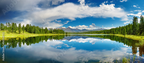 Fotografia Mountain lake