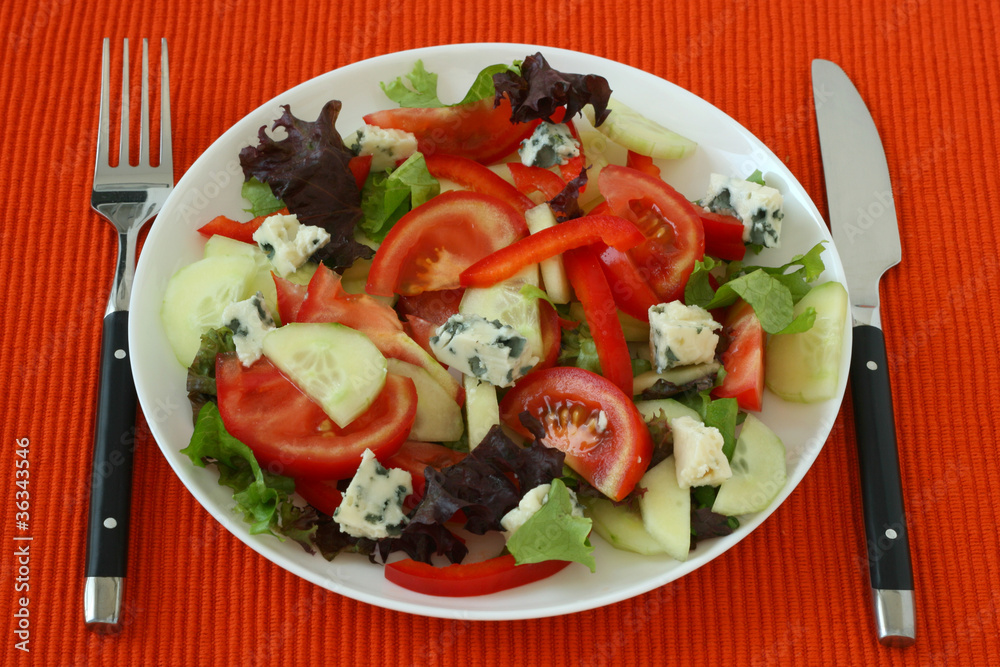 Salad with cheese