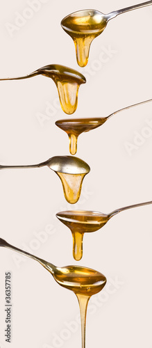 Dripping honey