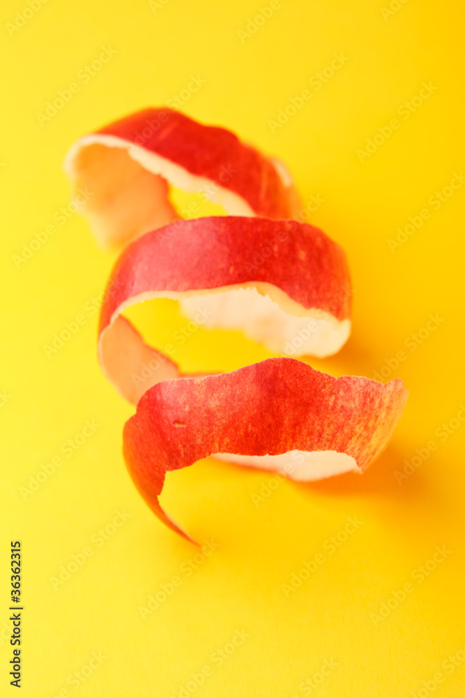 red apple red apple