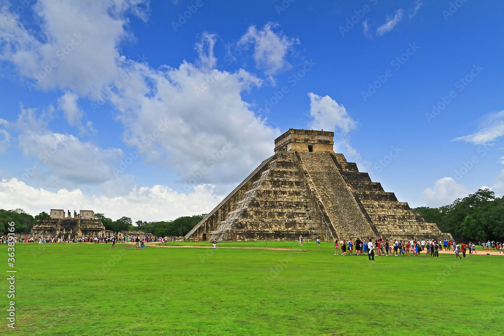 Kukulkan pyramid in Chichen Itza, one of 7 New Wonders in Mexico Kukulkan pyramid in Chichen Itza, one of 7 New Wonders in Mexico