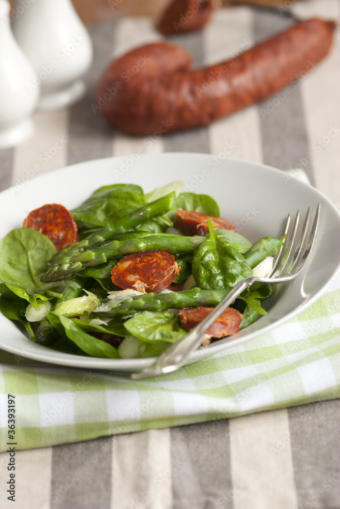 Chorizo and spinach salad