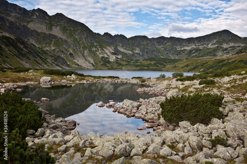 Fototapeta Naklejka Na Ścianę i Meble -  Mountain landscape with lake.