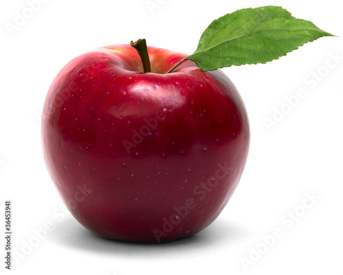 red apple