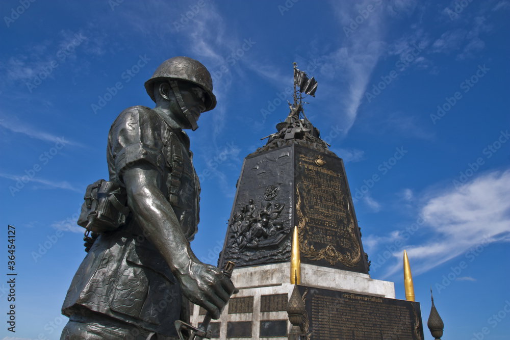 Obraz premium Marine memorial monument