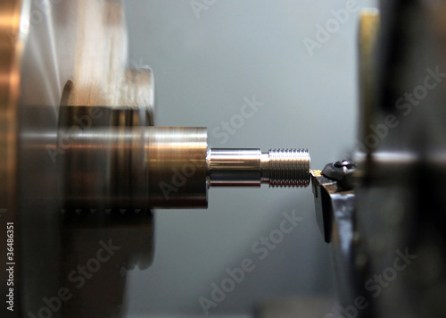 Carving cutting on the lathe