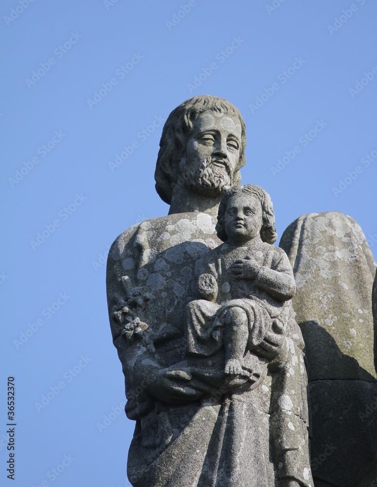 statues de saint,tour de kerroc'h,paimpol,bretagne