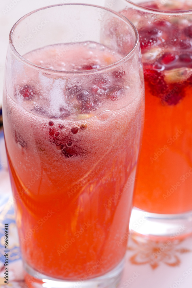 Pomegranate Spritzer Pomegranate Spritzer