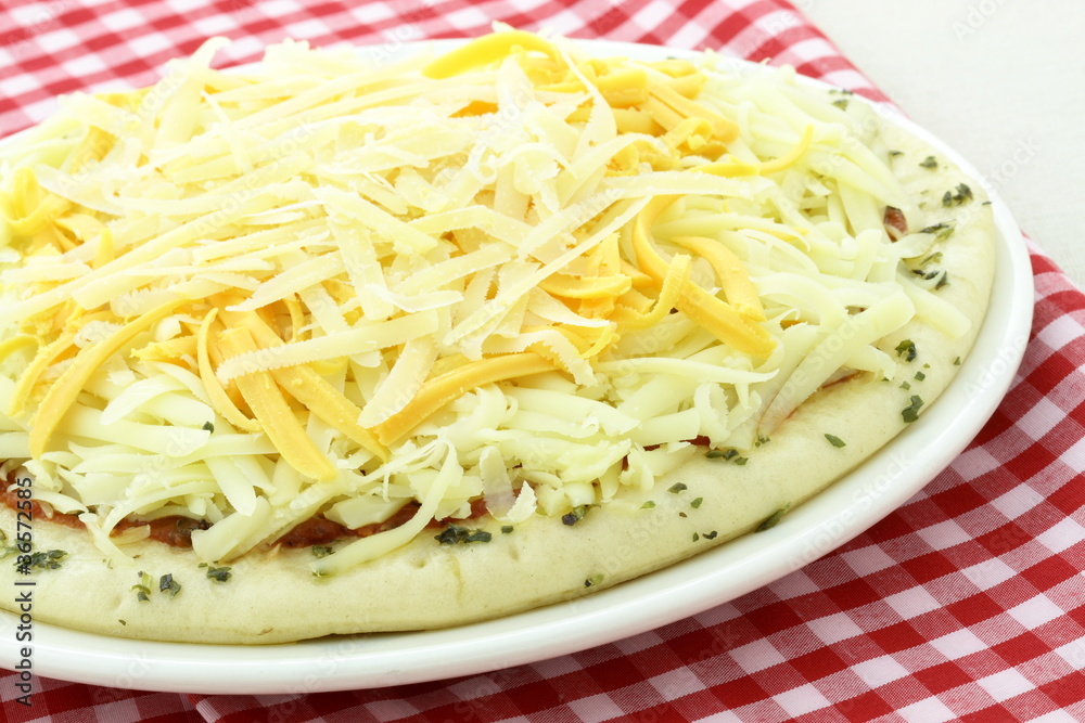 raw italian cheese pizza raw italian cheese pizza