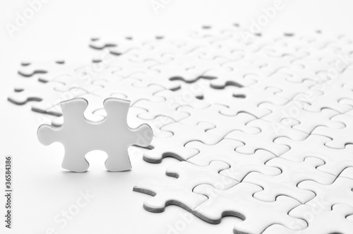 ジグソーパズル　立つ