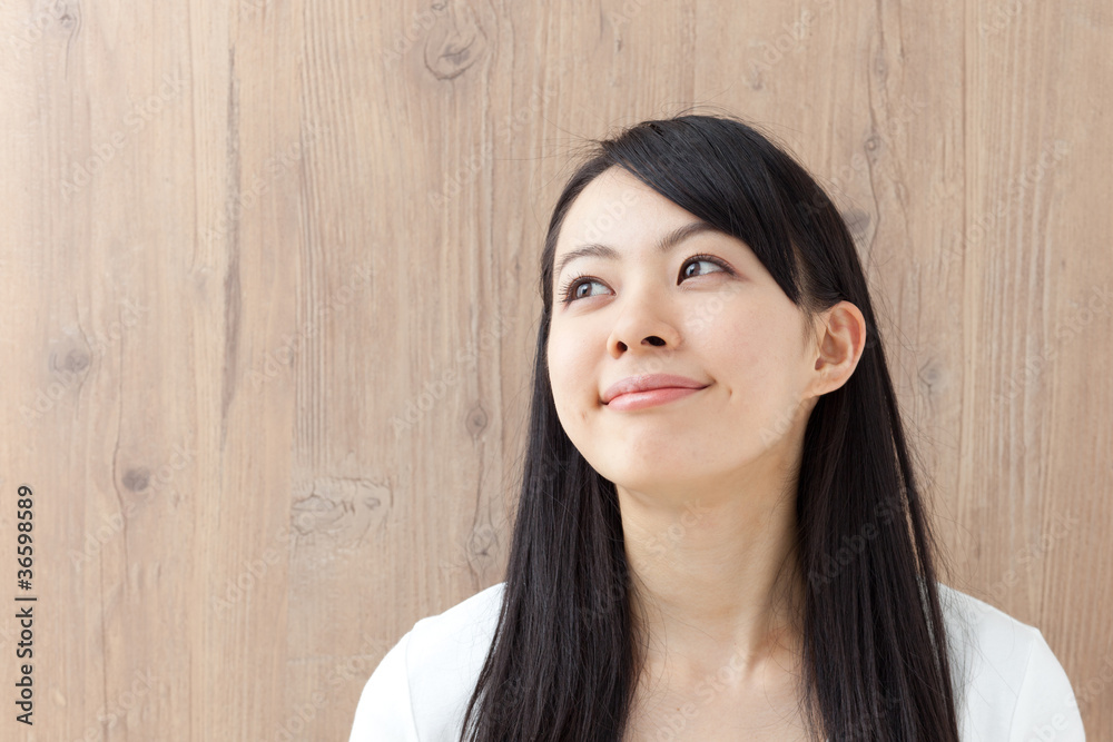 笑顔の女性 笑顔の女性