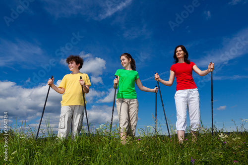 Nordic walking - active family audoor