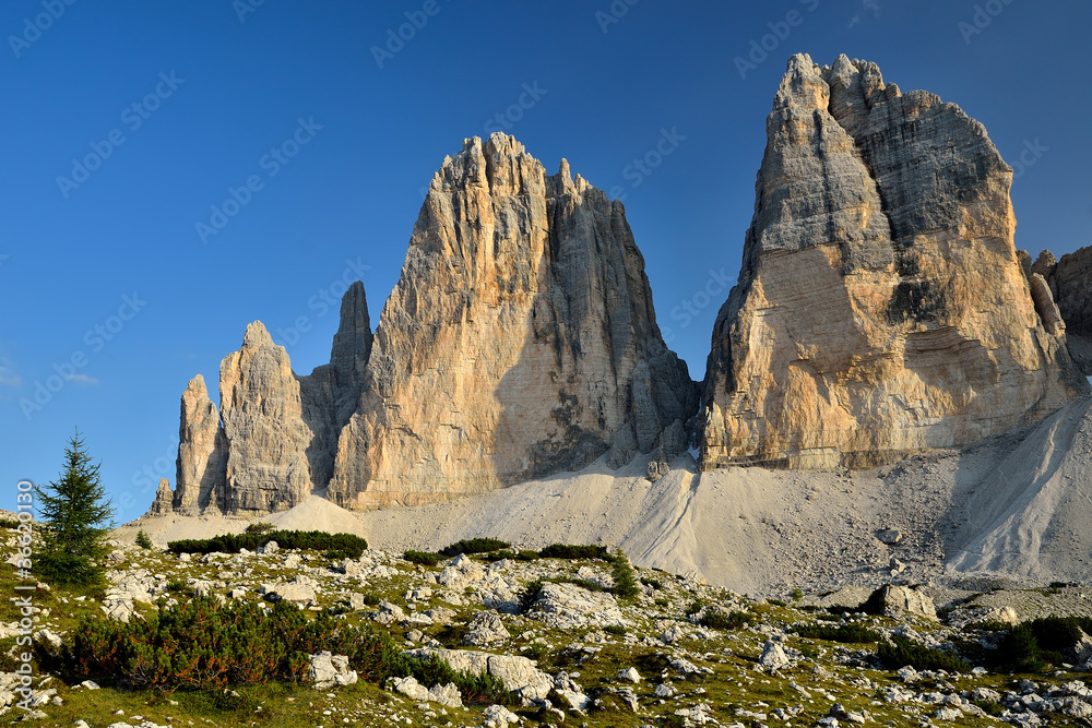 Tre Cime di Lavaredo, Sexten Dolomites in Italy