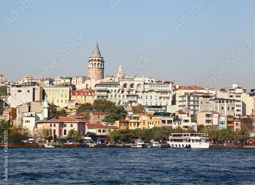 The Galata Tower in Istanbul © diak