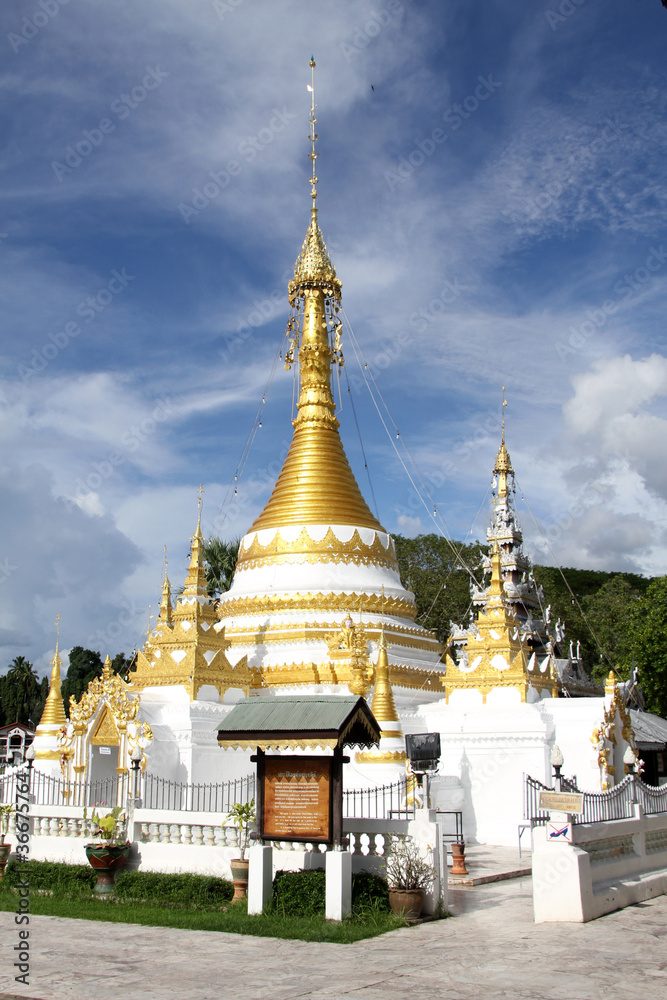 Fototapeta premium Wat Chong Klang, Mae Hong Son