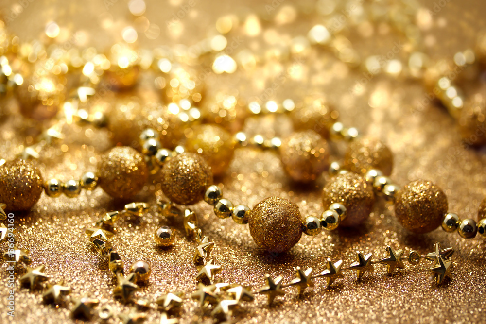 Obraz premium Christmas golden beads